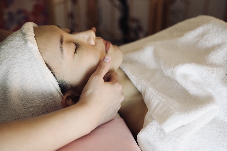 yunspa-massage-Japanese-facial-treatment.jpg yunspa-massage-Japanese-facial-treatment.jpg
